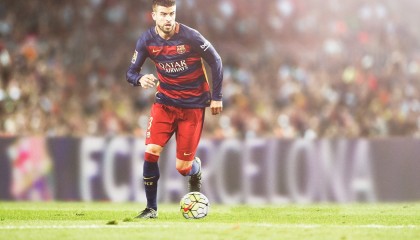 开云体育下载-博卡青年门将高接低挡，力保球门，博卡青年2020主场球衣